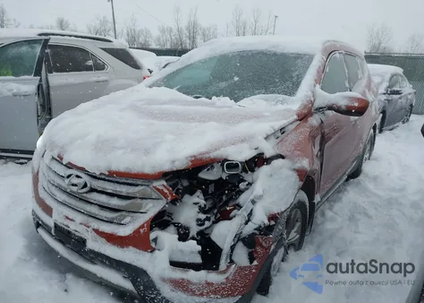 2015 Hyundai Santa Fe Sport 2.4L z USA, uszkodzony, nr VIN 5XYZUDLB1FG238054